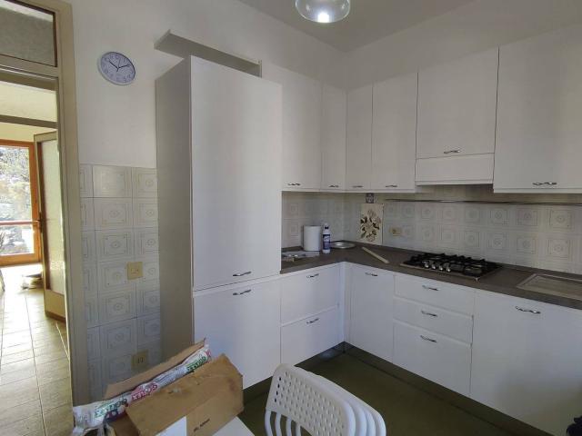 Appartamento in vendita a Camaiore, Toscana