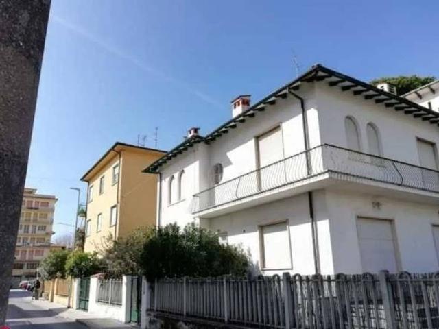 Appartamento in affitto a Camaiore, Lucca