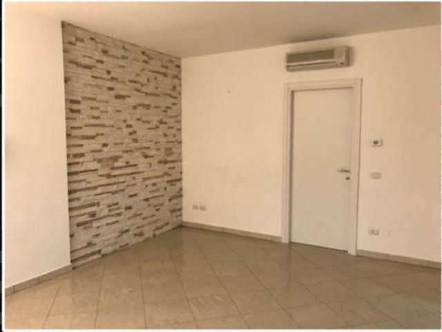 Appartamento in affitto a Piemonte, Novara
