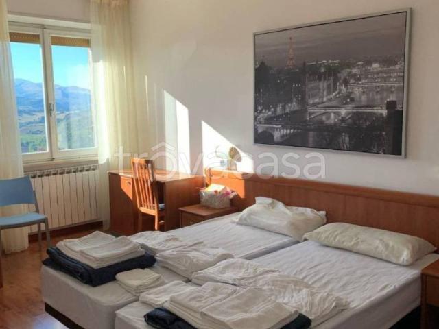 Appartamento in affitto a Marche, Macerata