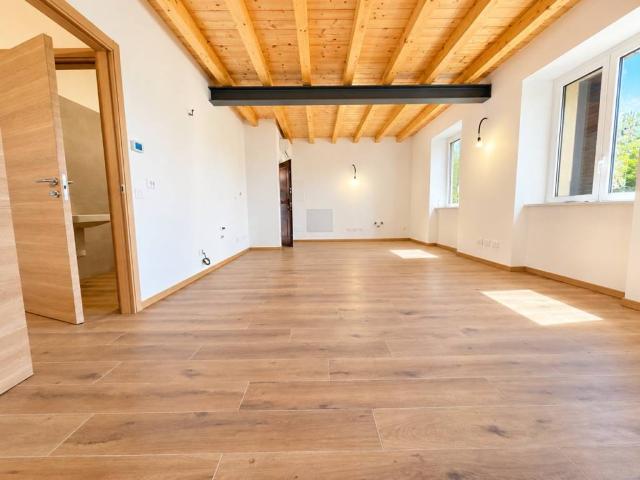 Appartamento in affitto a Cabella, Camparada