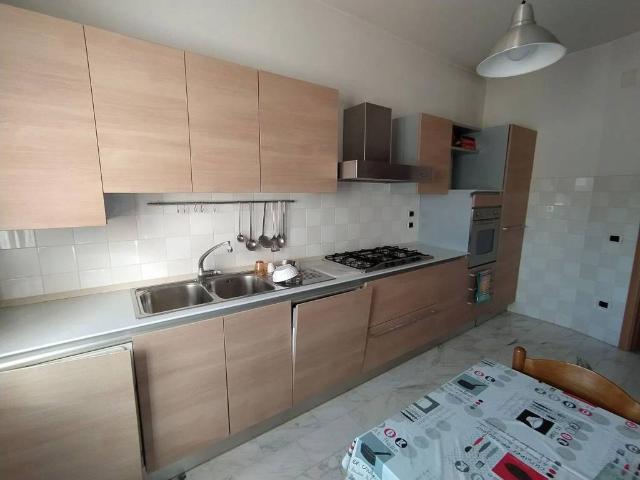 Appartamento in affitto a Campobasso, Molise