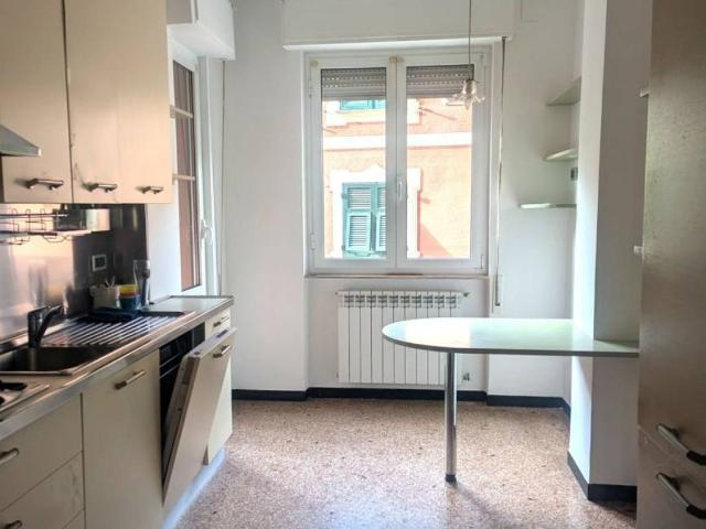 Appartamento in affitto a Campomorone, Liguria