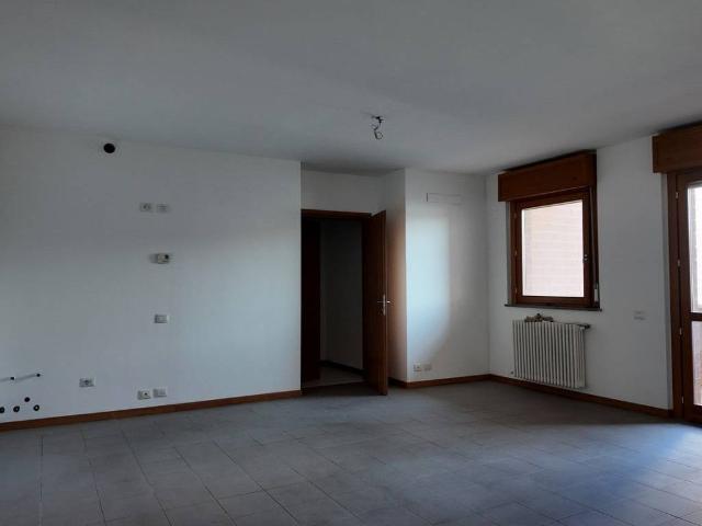 Appartamento in affitto a Canonica D'adda, Lombardia