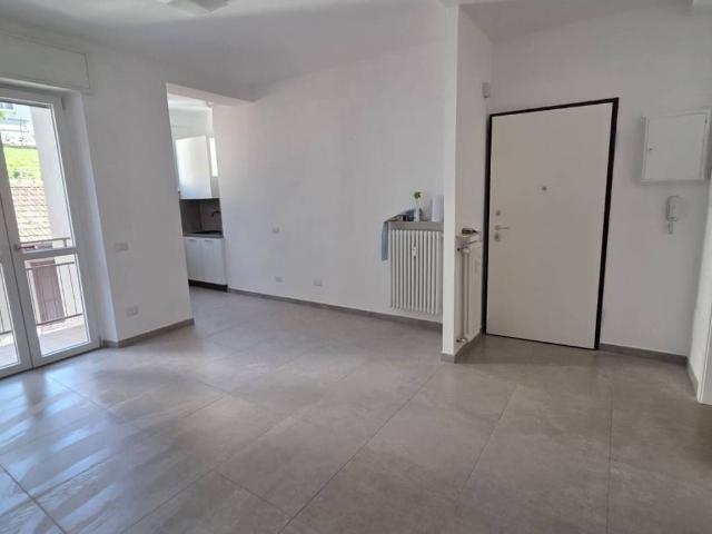 Appartamento in affitto a Villaggio Trieste, Cantù