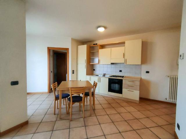 Appartamento in affitto a Cantù, Lombardia