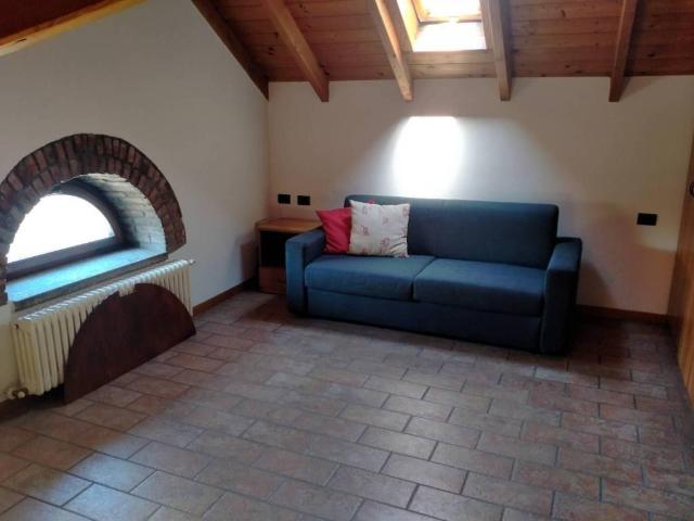 Appartamento in affitto a Cantù, Como