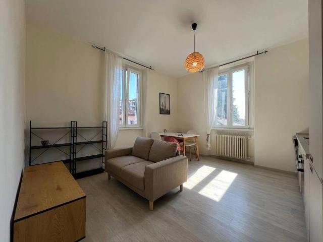 Appartamento in affitto a Cantù, Lombardia