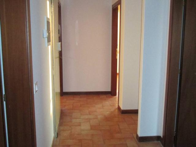 Appartamento in affitto a Zone, Capannori