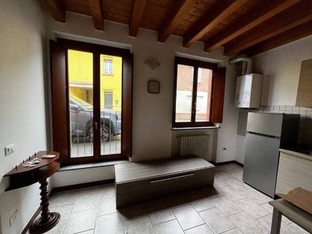 Appartamento in affitto a Capergnanica, Lombardia
