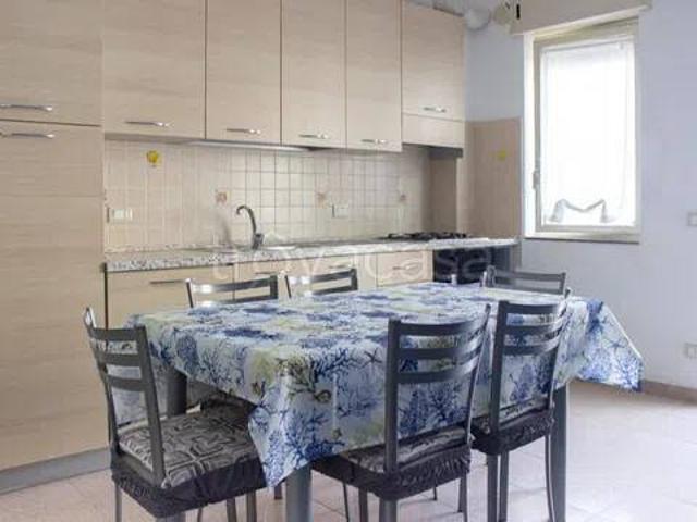 Appartamento in affitto a Casalserugo, Veneto