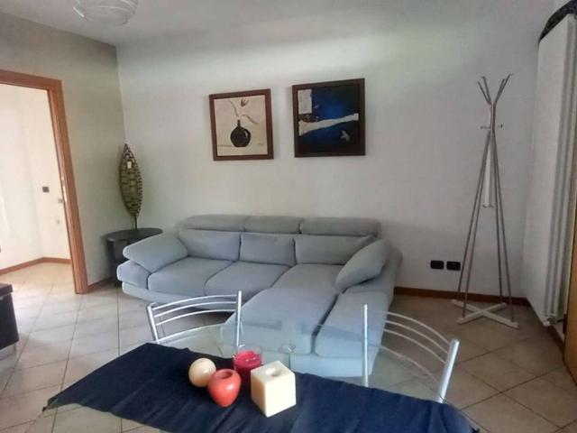 Appartamento in affitto a Capriano Del Colle, Lombardia