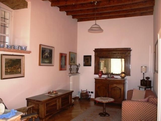 Appartamento in affitto a Caprino Bergamasco, Lombardia