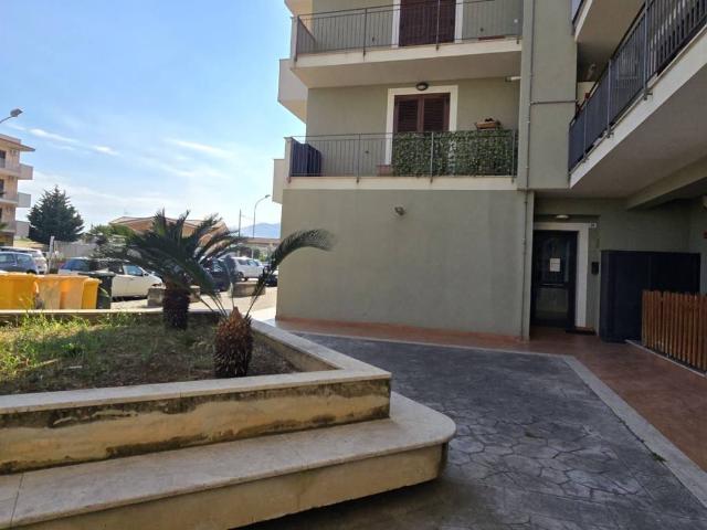 Appartamento in affitto a Carini, Sicilia