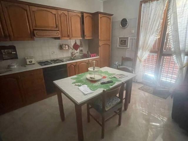 Appartamento in affitto a Carlentini, Sicilia