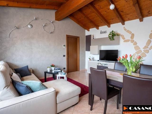 Appartamento in affitto a Carnago, Lombardia