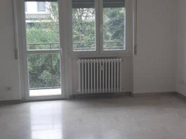 Appartamento in affitto a Cassina Pertusella, Caronno Pertusella