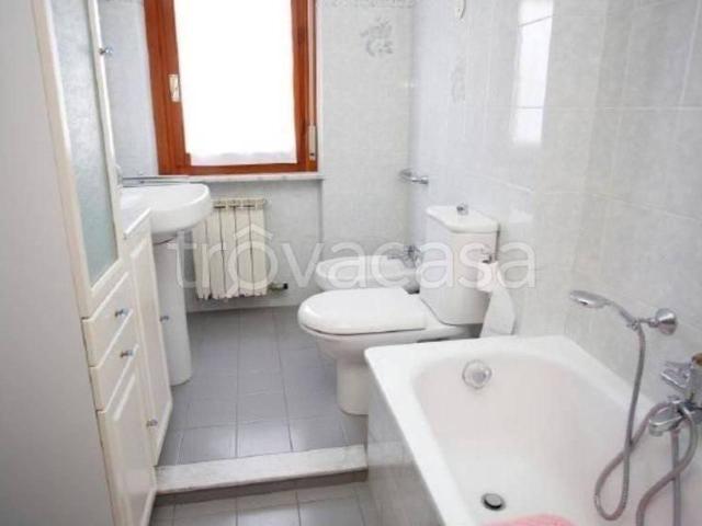 Appartamento in affitto a Sant'Antonio, Carrara