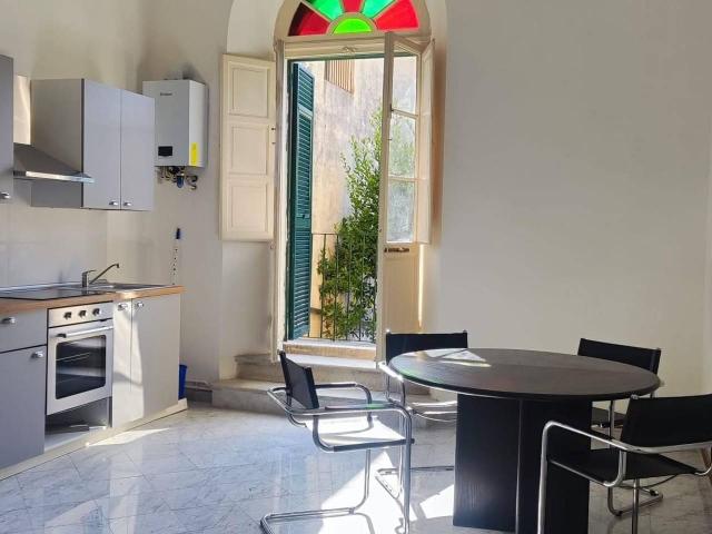 Appartamento in affitto a Pontecimato, Carrara
