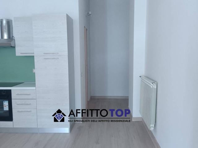 Appartamento in affitto a Bonascola, Carrara