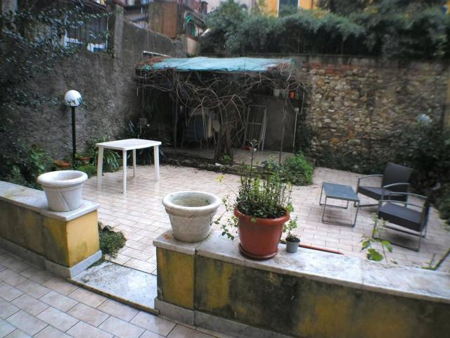 Appartamento in affitto a Fabbrica, Carrara
