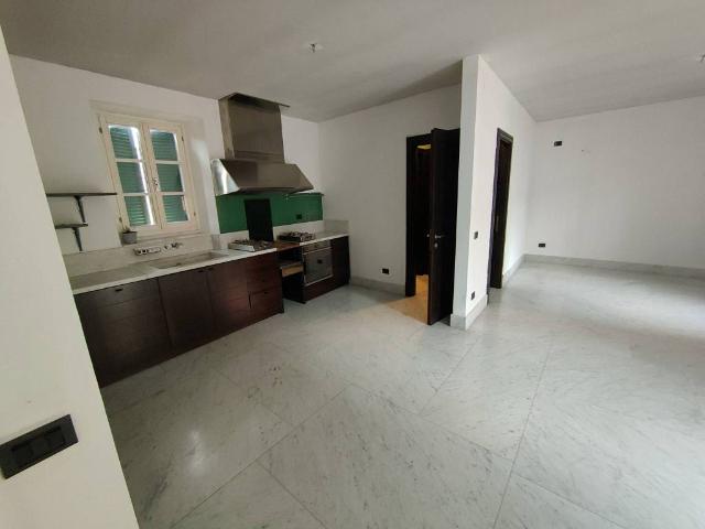 Appartamento in affitto a Pontecimato, Carrara