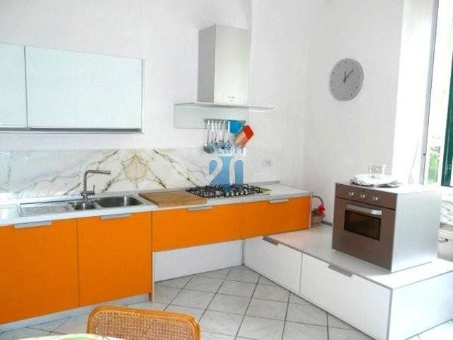 Appartamento in affitto a Fabbrica, Carrara