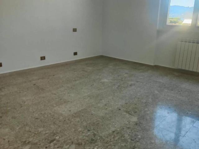 Appartamento in affitto a Marina di Carrara, Carrara