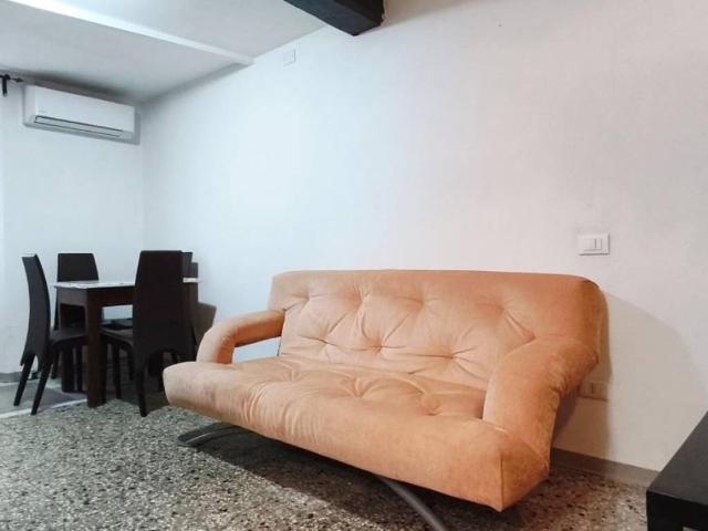 Appartamento in affitto a Fabbrica, Carrara