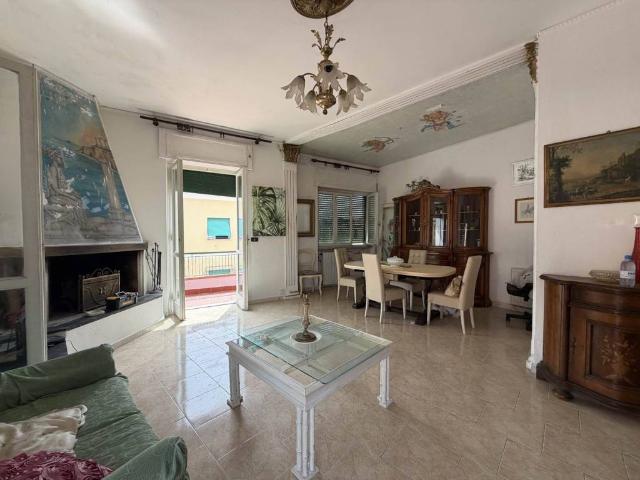 Appartamento in affitto a Marina di Carrara, Carrara