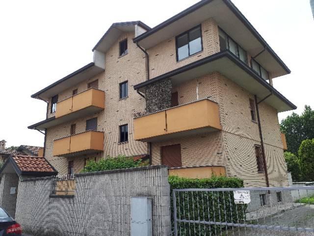 Appartamento in affitto a Carugate, Lombardia