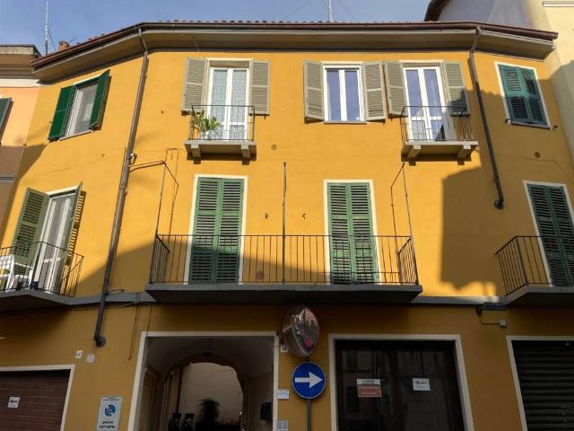 Appartamento in affitto a Oltreponte, Piemonte