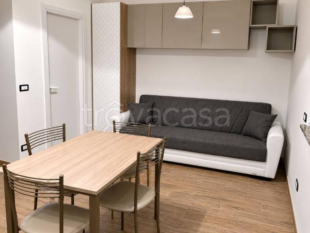 Appartamento in affitto a Ronzone, Piemonte