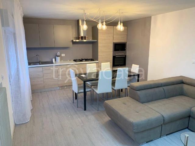 Appartamento in affitto a Campello Sul Clitunno, Umbria