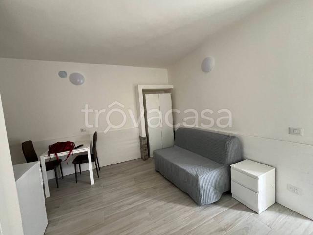 Appartamento in affitto a Tresinaro - Secchia, Re