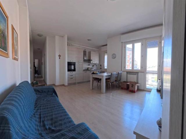 Appartamento in affitto a Casalpusterlengo, Lombardia