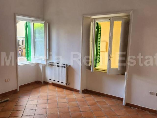 Appartamento in affitto a Casapulla, Campania