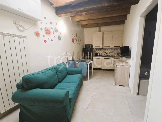 Appartamento in affitto a Zavanasco, Casarile