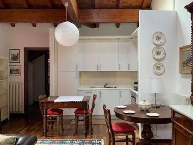 Appartamento in affitto a Casciago, Varese