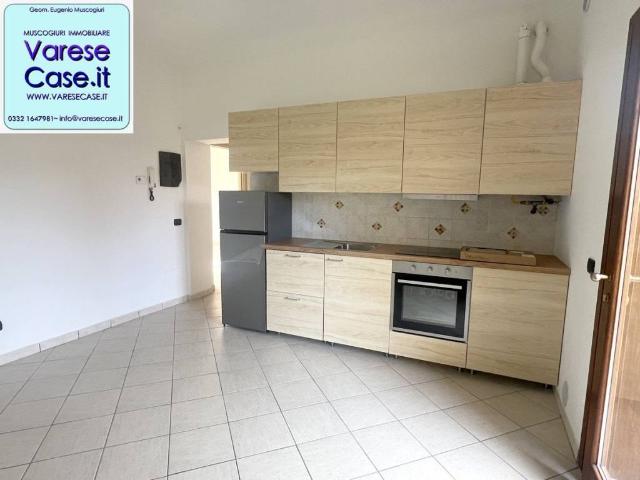 Appartamento in affitto a Casciago, Lombardia