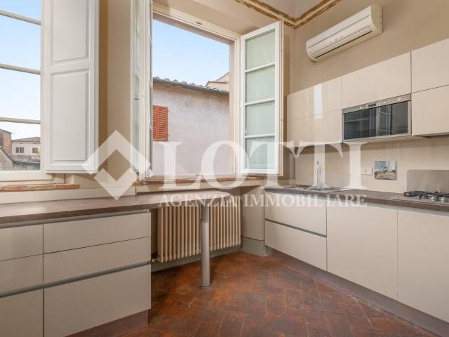 Appartamento in affitto a Cascina, Toscana