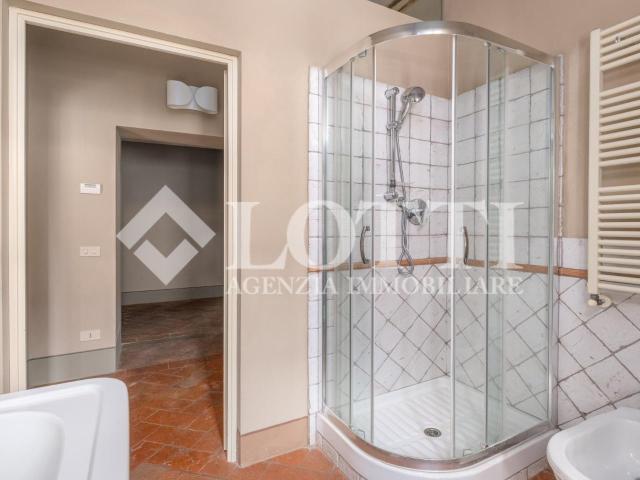 Appartamento in affitto a Cascina, Toscana