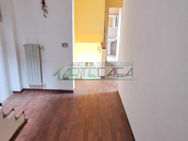 Appartamento in affitto a Pettori, Cascina
