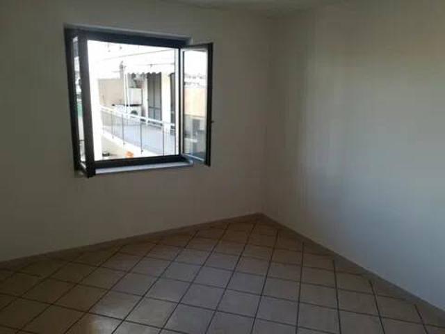 Appartamento in affitto a Petrarelle, Caserta