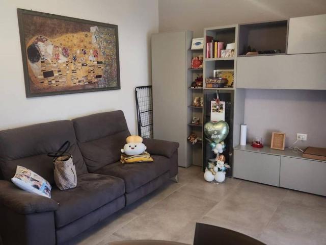 Appartamento in affitto a Caserta, Sala