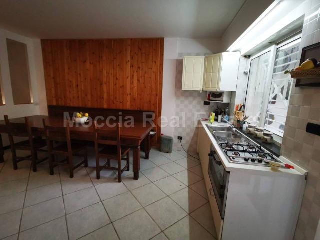 Appartamento in affitto a Caserta, Petrarelle