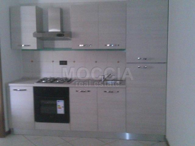 Appartamento in affitto a Caserta, Petrarelle