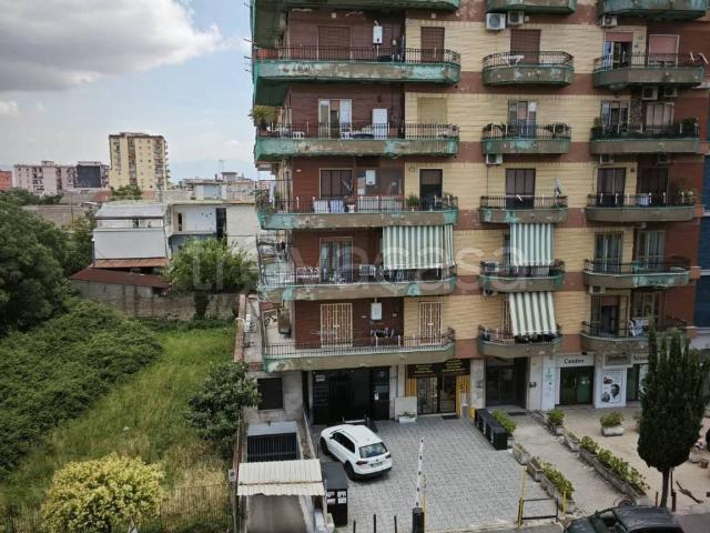 Appartamento in affitto a Casoria, Campania