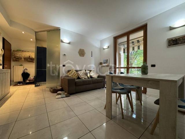 Appartamento in affitto a Villa Fiorita, Cassina De' Pecchi