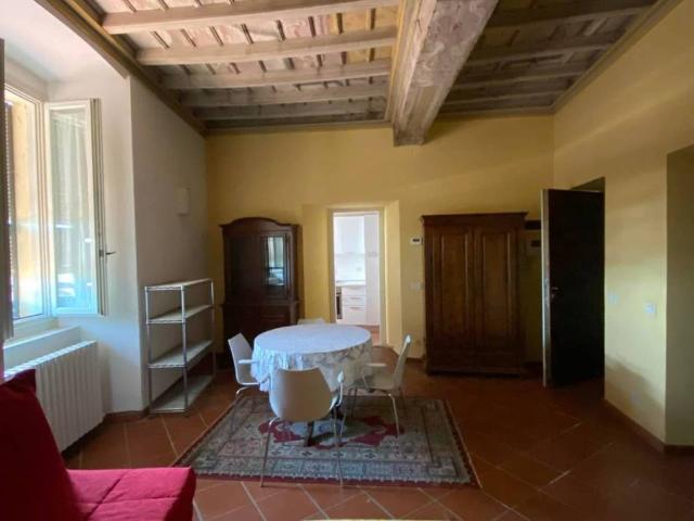 Appartamento in affitto a Casa Sotto, Castana